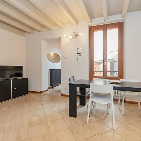 Trilocale Rua Sovera 85 - F&l Aparment Apartamento Bréscia