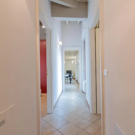 Trilocale Rua Sovera 85 - F&l Aparment Apartamento *