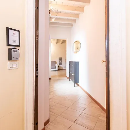 Trilocale Rua Sovera 85 - F&l Aparment Apartamento *